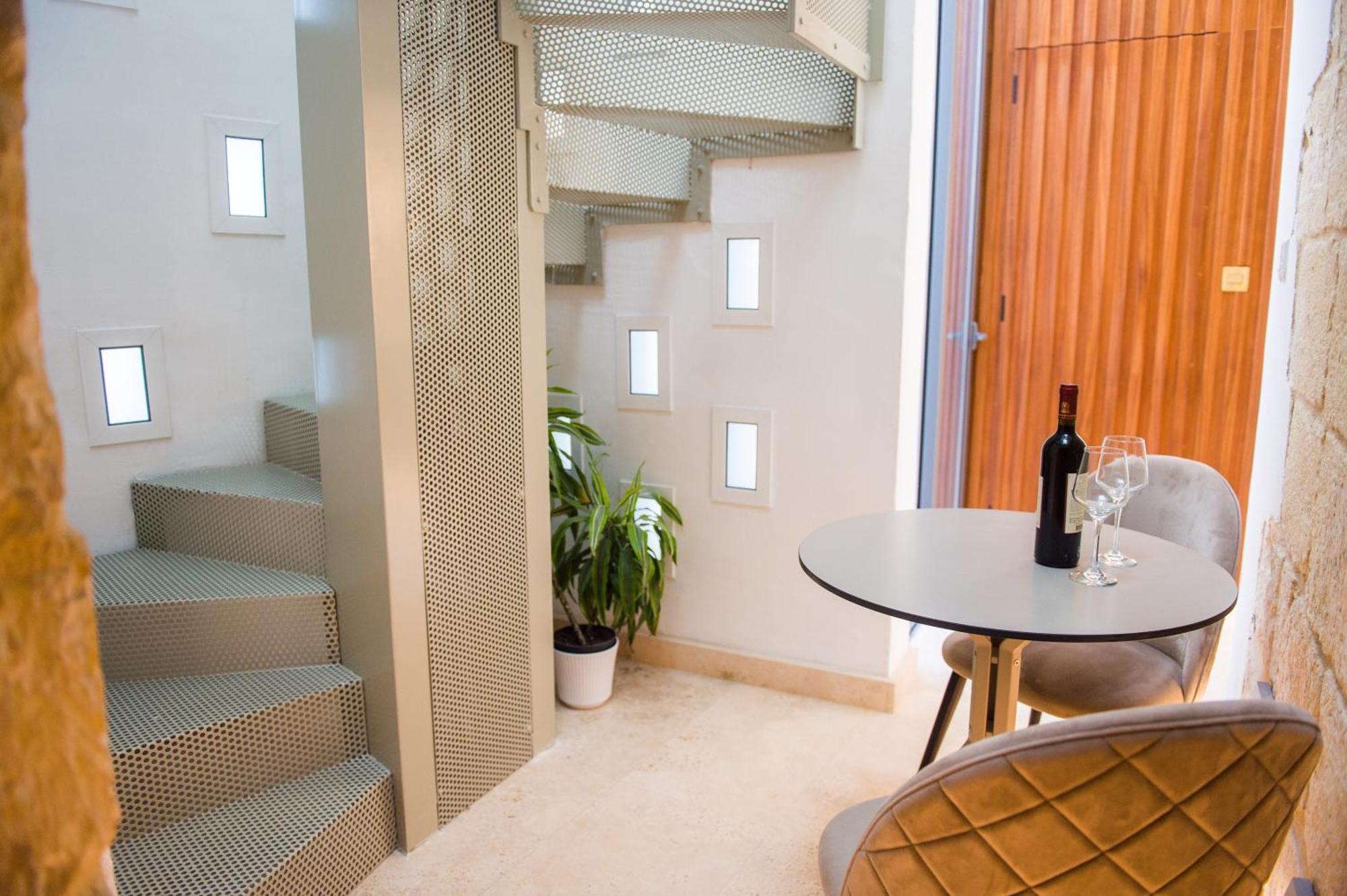 San Anton Suites Attard Екстер'єр фото