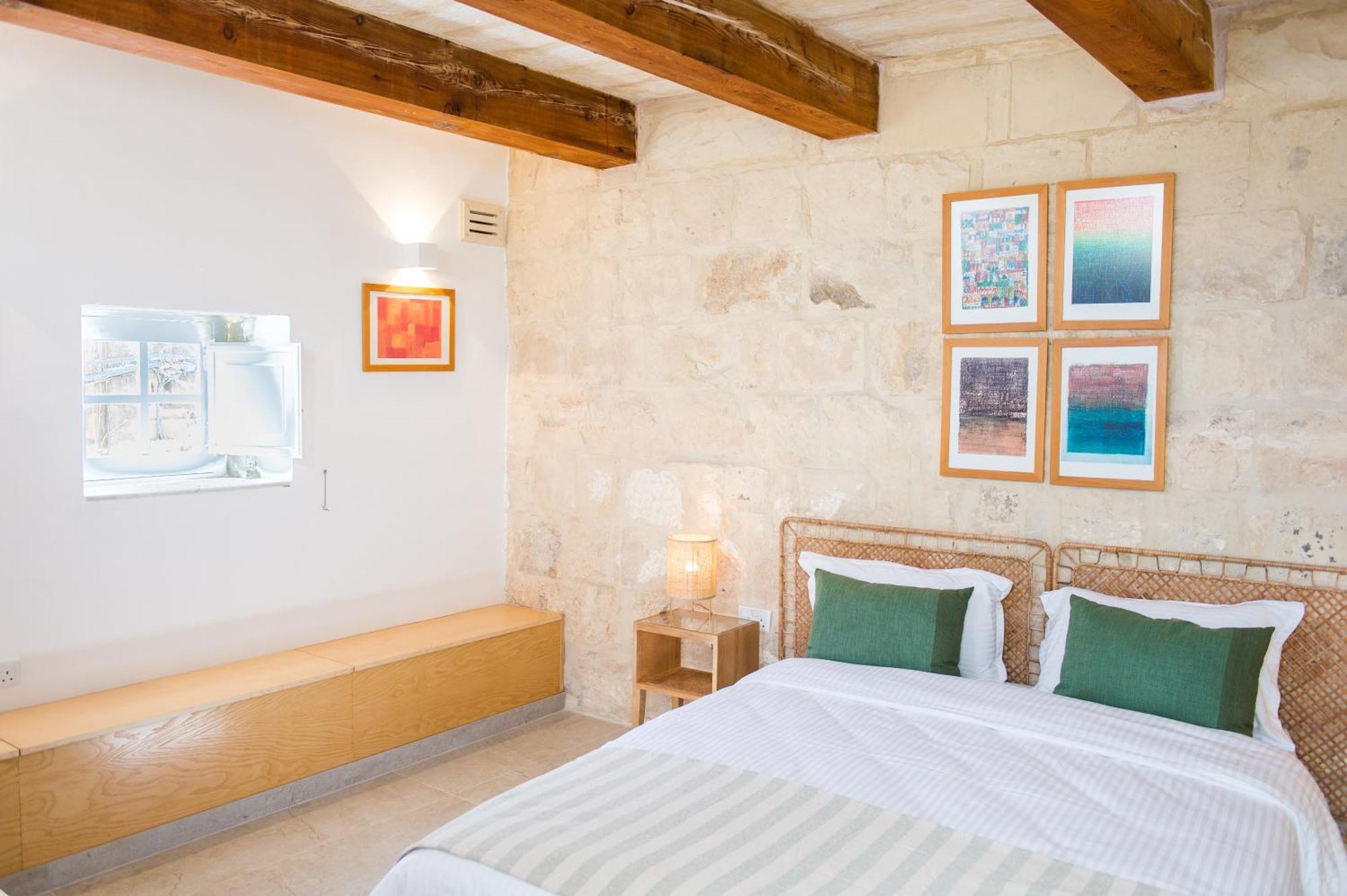 San Anton Suites Attard Екстер'єр фото
