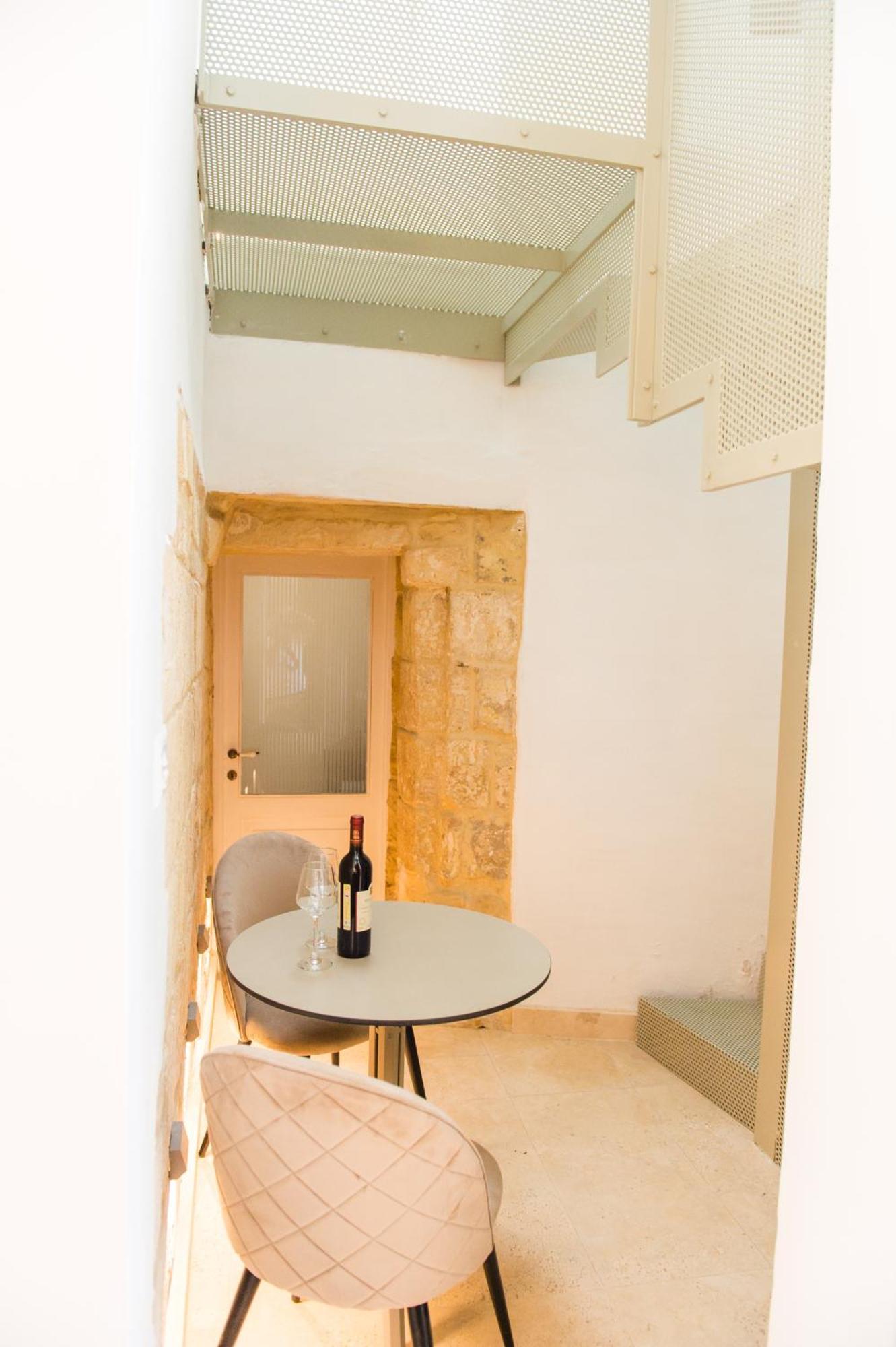 San Anton Suites Attard Екстер'єр фото